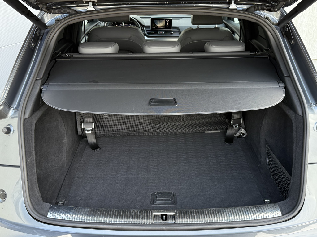 AUDI Q5 S-LINE QUATTRO