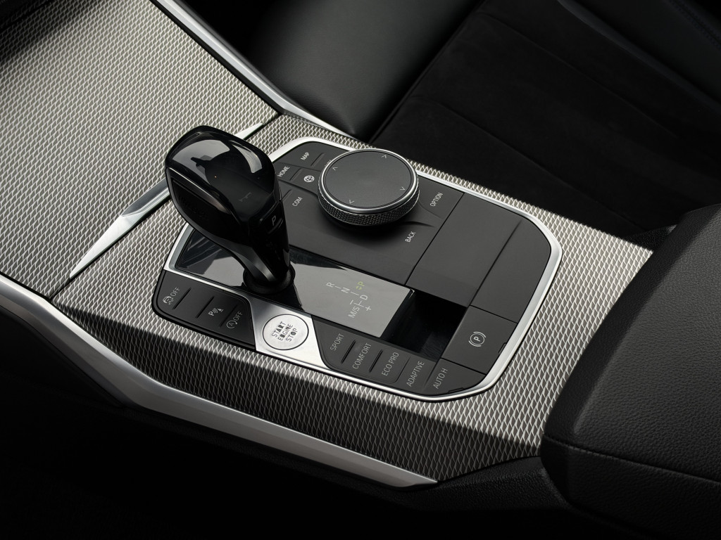 BMW 330D M-SPORTPAKET