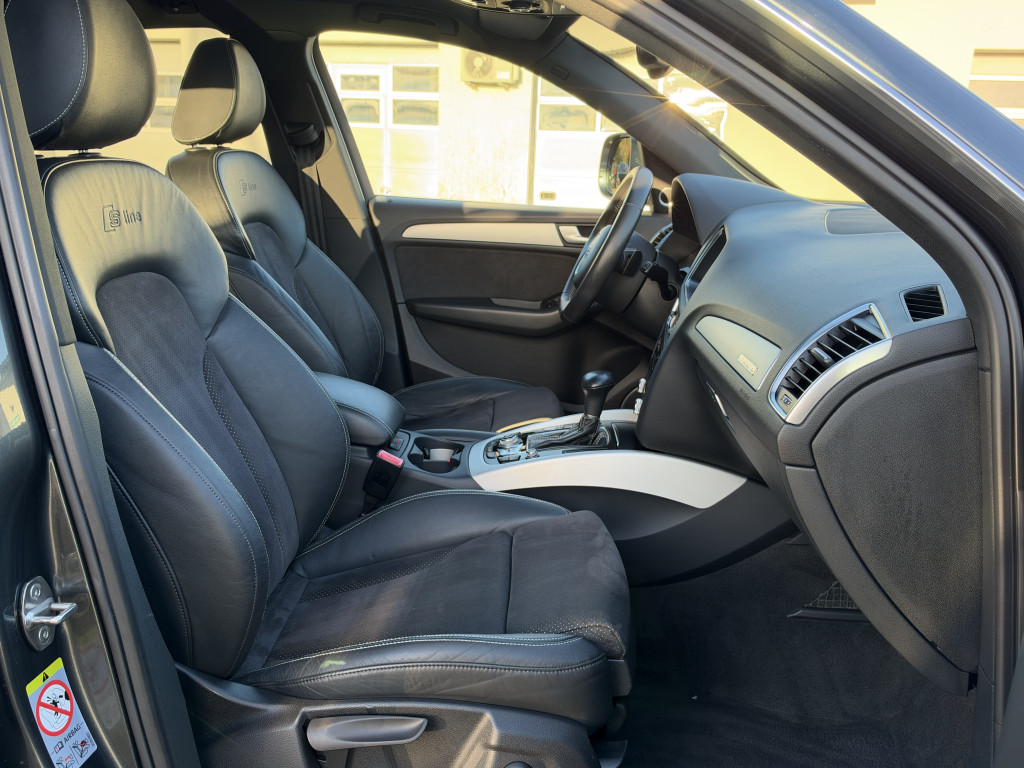 AUDI Q5 S-LINE QUATTRO