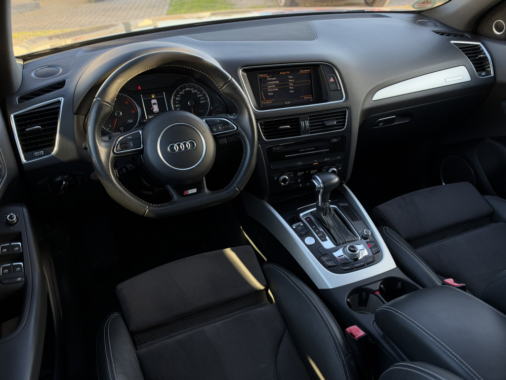 AUDI Q5 S-LINE QUATTRO