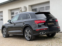 AUDI Q5 55TFSI E S-LINE