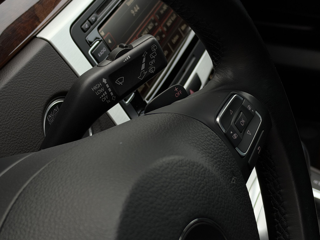 VW PASSAT “HIGHLINE” 4MOTION